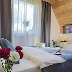Luxury Wioska Jagny בקתה