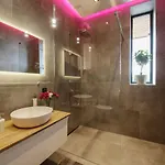 Luxury Wioska Jagny בקתה